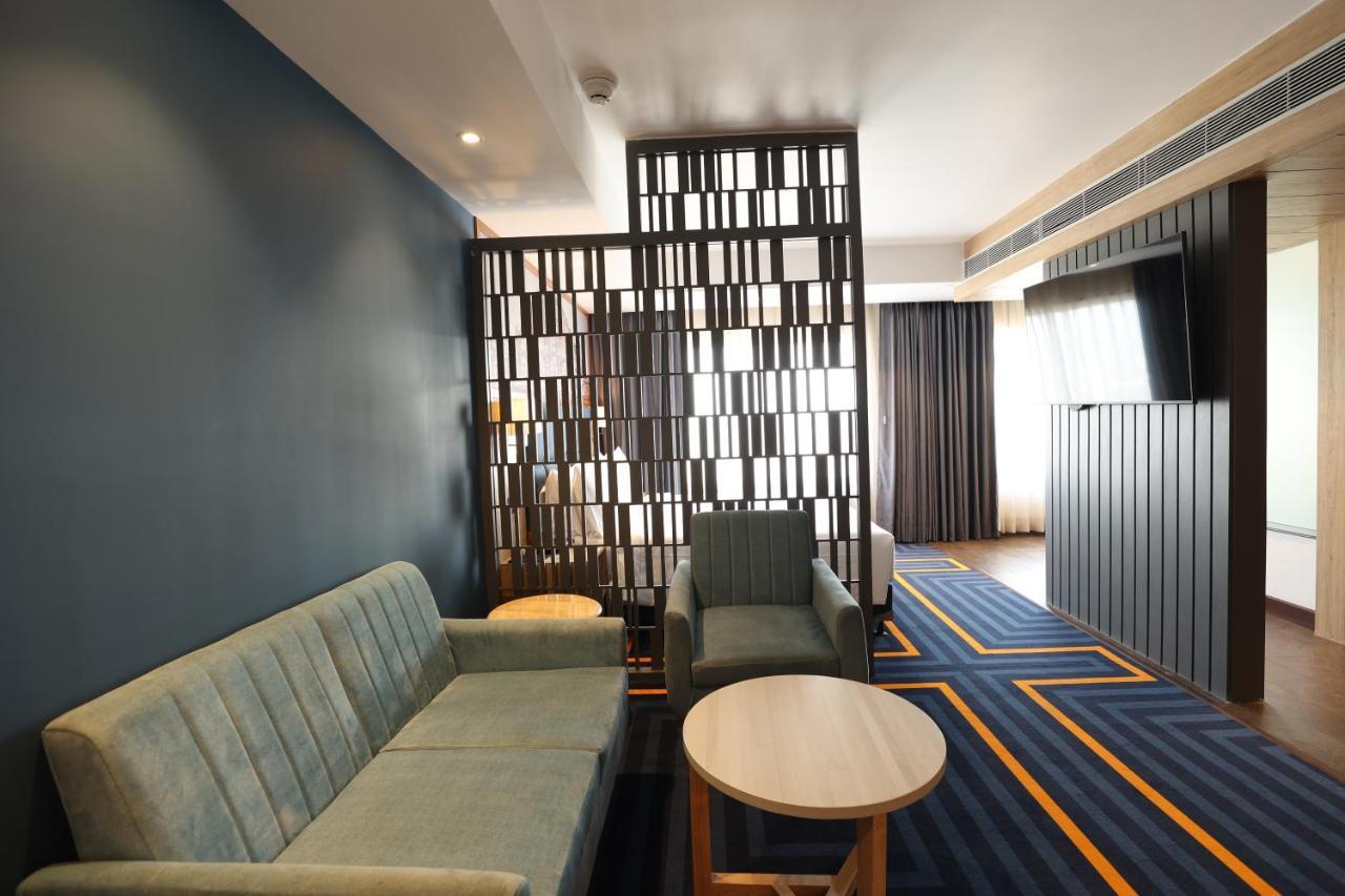 Holiday Inn Express & Suites Jaipur Gopalpura Zewnętrze zdjęcie