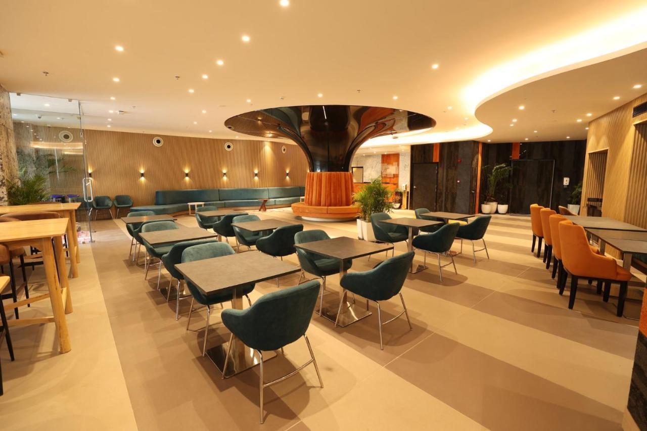 Holiday Inn Express & Suites Jaipur Gopalpura Zewnętrze zdjęcie