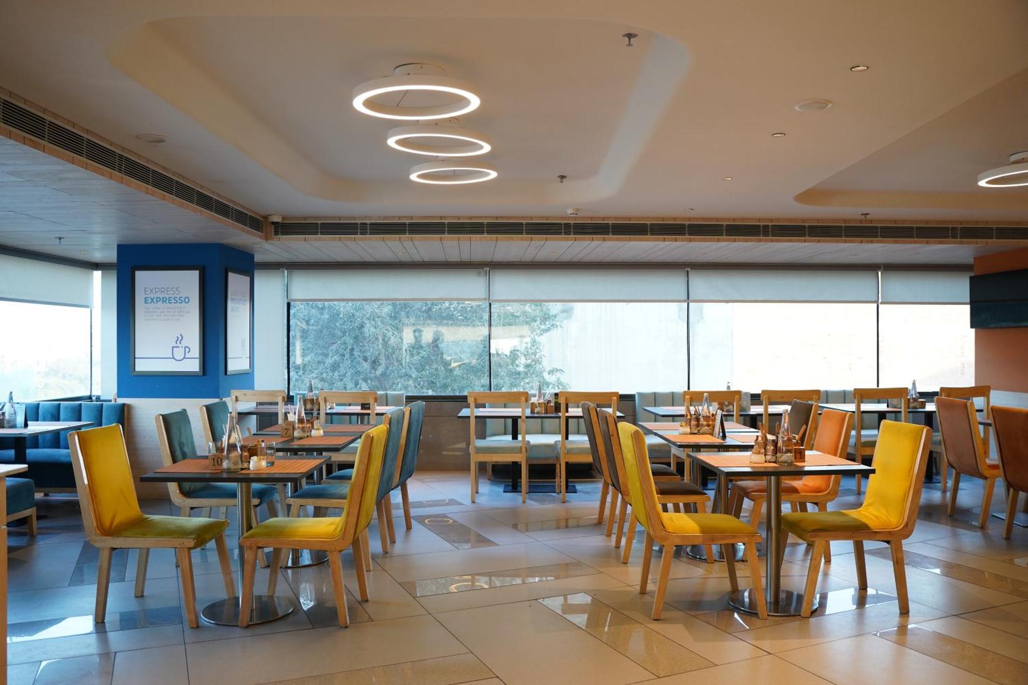 Holiday Inn Express & Suites Jaipur Gopalpura Zewnętrze zdjęcie