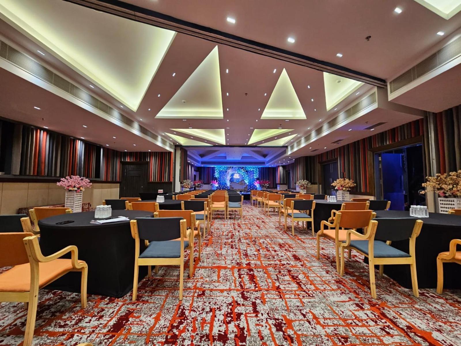 Holiday Inn Express & Suites Jaipur Gopalpura Zewnętrze zdjęcie