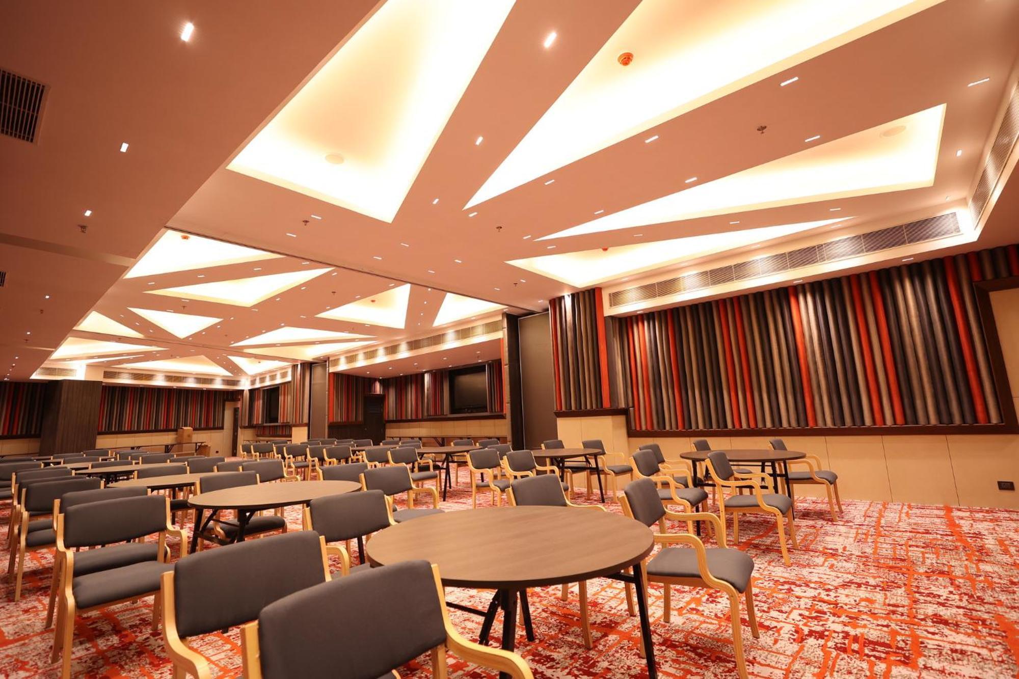 Holiday Inn Express & Suites Jaipur Gopalpura Zewnętrze zdjęcie